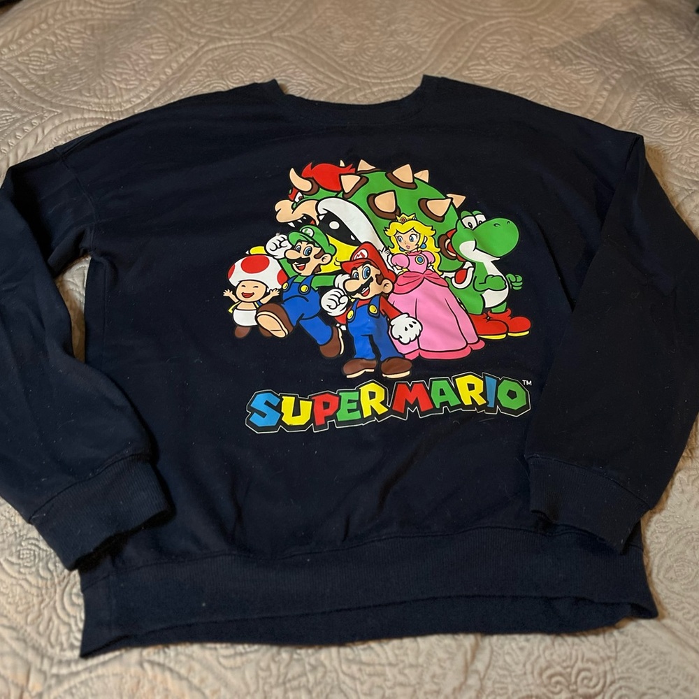 Nintendo Super Mario Navy Crew Sweatshirt Size XS